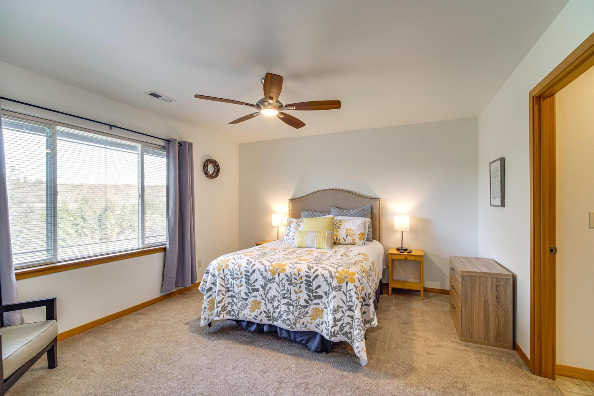 Klamath Falls Getaway With Pool And Hot Tub Access! Εξωτερικό φωτογραφία