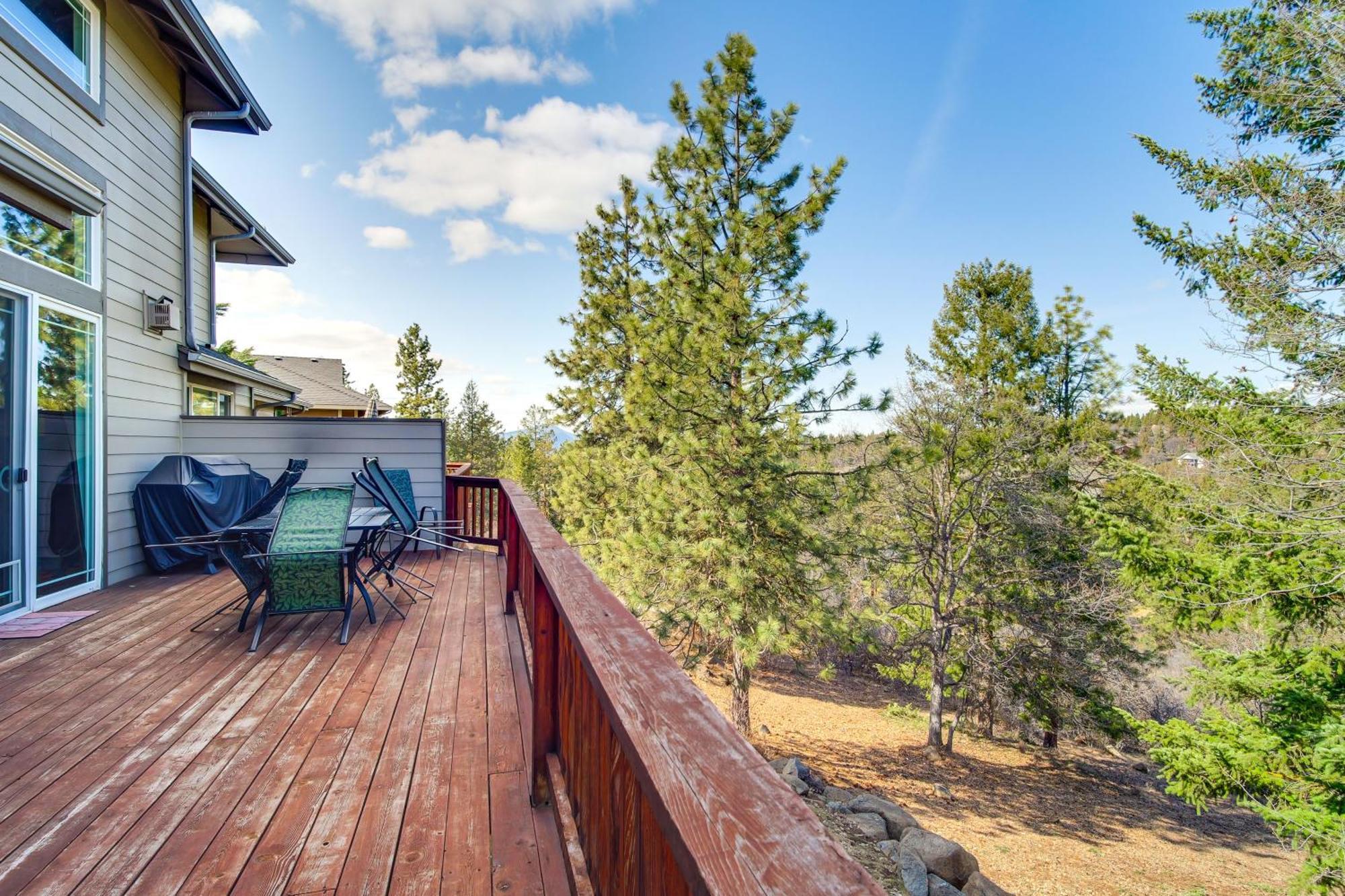 Klamath Falls Getaway With Pool And Hot Tub Access! Εξωτερικό φωτογραφία